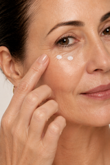 ÁREA DOS OLHOS – BOTOX SEM AGULHA